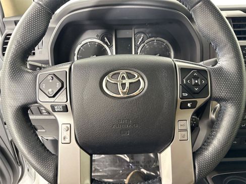 Certified 2024 Toyota 4Runner Limited AWD/4WD image 17