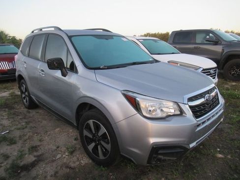 Used 2017 Subaru Forester 2.5i w/ Alloy Wheel Package AWD/4WD image 1