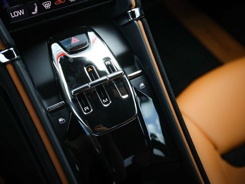Certified 2022 Ferrari Roma RWD image 41