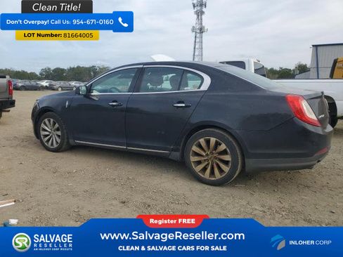 Used 2014 Lincoln MKS image 3