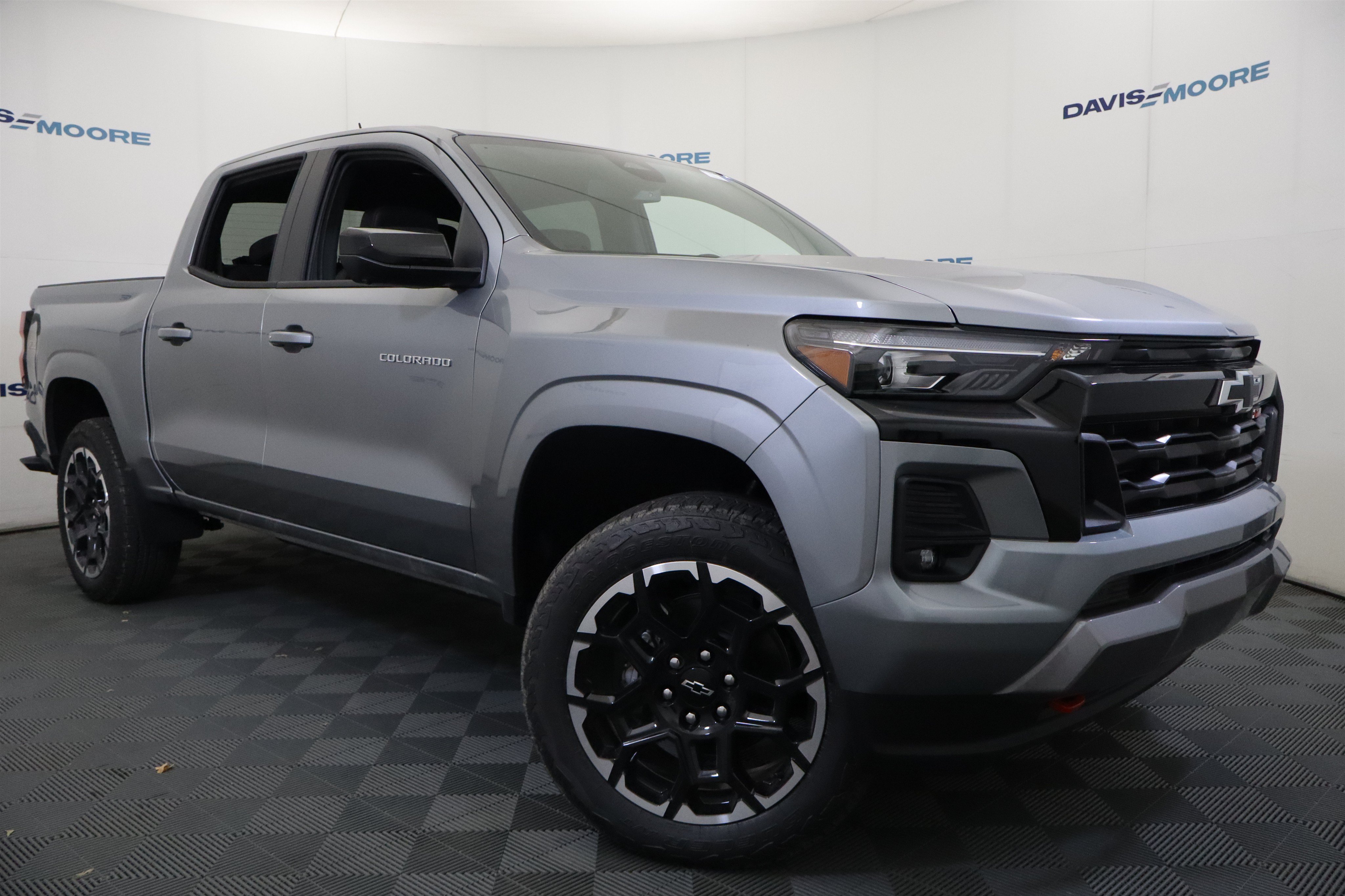 New 2026 Chevrolet Colorado Z71 w/ Technology Package AWD/4WD image 2