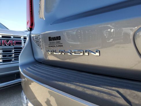 New 2026 GMC Yukon Denali w/ Denali Reserve Package AWD/4WD image 8