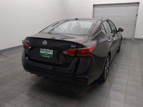Used 2022 Nissan Altima 2.5 SV FWD image 7