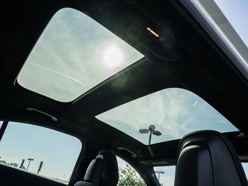 New 2026 Mercedes-Benz E 450 4MATIC Sedan image 33