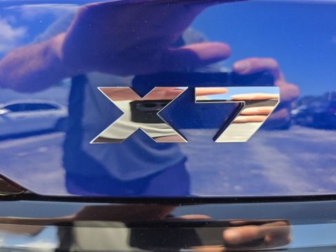 Used 2026 BMW X7 M60i AWD/4WD image 14
