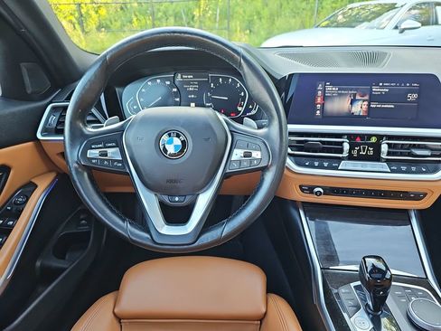 Used 2022 BMW 330i xDrive Sedan w/ Driving Assistance Package AWD/4WD image 13