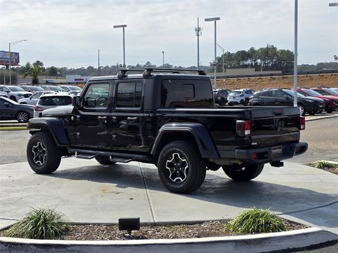 Used 2021 Jeep Gladiator Sport image 4