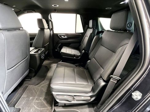 Used 2023 Chevrolet Tahoe LT w/ Luxury Package image 24