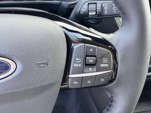 Used 2024 Ford Escape Active w/ Cold Weather Package FWD image 16