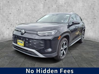 New 2025 Volkswagen Tiguan SE