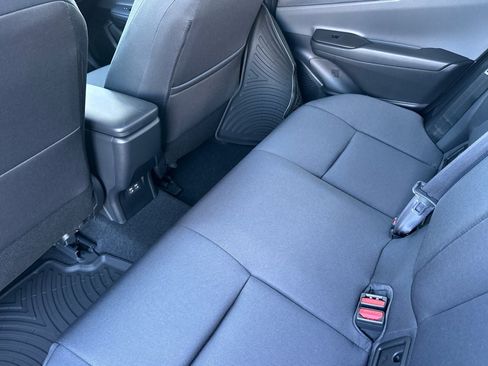 New 2026 Toyota Prius LE FWD image 10