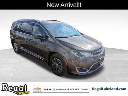 Used 2018 Chrysler Pacifica Touring-L w/ Advanced Safetytec Group