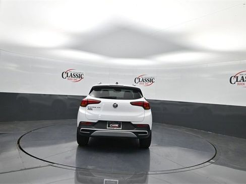 Used 2022 Buick Encore GX Select image 8