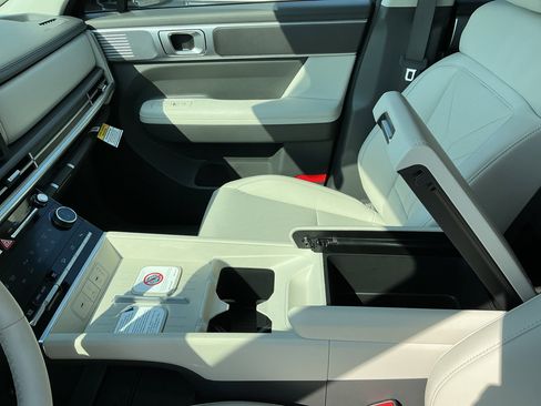 New 2026 Hyundai Santa Fe SEL AWD/4WD image 17
