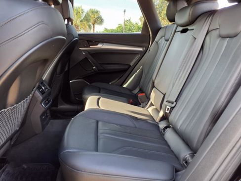 Used 2020 Audi Q5 2.0T Titanium Premium Plus w/ Premium Plus Package image 30