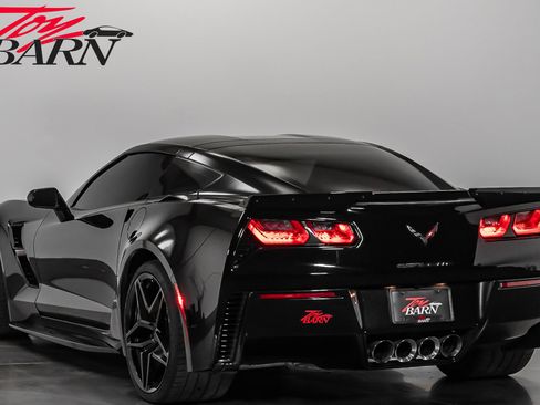 Used 2018 Chevrolet Corvette Grand Sport image 11