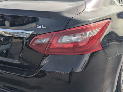 Used 2018 Nissan Altima 2.5 SL FWD image 5