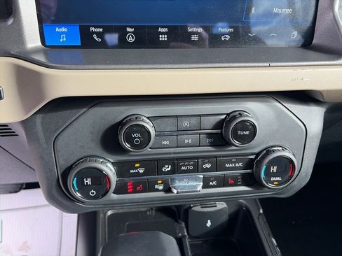 Used 2025 Ford Bronco Big Bend image 23