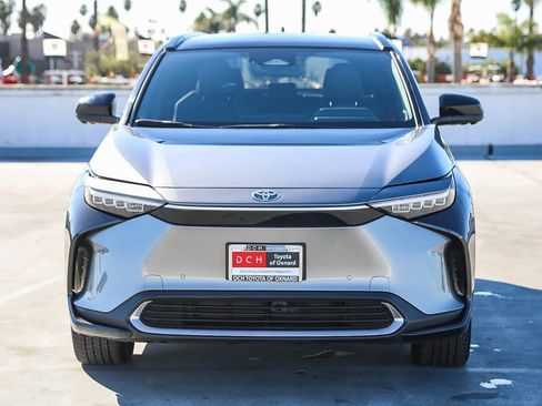 Used 2023 Toyota bZ4X Limited image 3