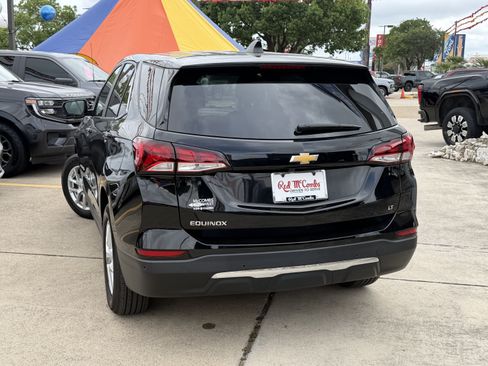 Used 2024 Chevrolet Equinox LT FWD image 7