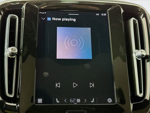 Certified 2023 Volvo C40 P8 Recharge Plus image 15