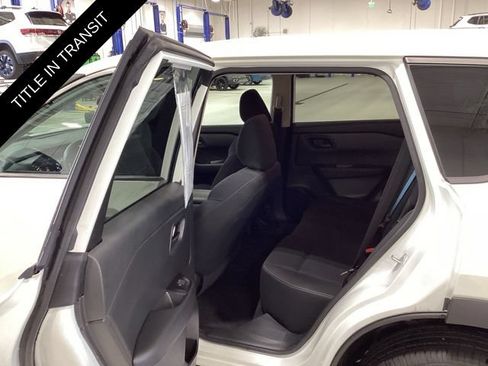 Used 2024 Nissan Rogue S AWD/4WD image 12