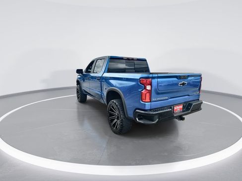 Used 2022 Chevrolet Silverado 1500 ZR2 w/ Technology Package AWD/4WD image 6