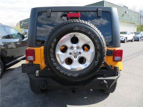 Used 2013 Jeep Wrangler Unlimited Sahara w/ Trailer Tow Group AWD/4WD image 14