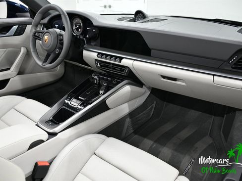 Used 2022 Porsche 911 Turbo S image 48