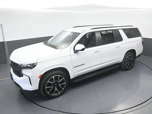 Used 2024 Chevrolet Suburban RST RWD image 53
