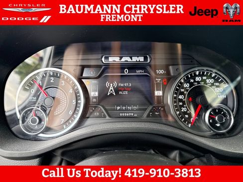 Used 2022 RAM 1500 Big Horn AWD/4WD image 15