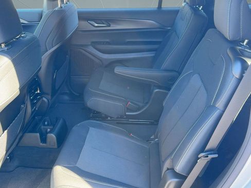 New 2025 Jeep Grand Cherokee L Laredo w/ Luxury Tech Group I image 13