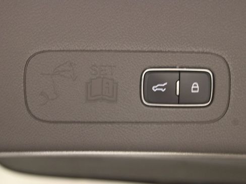 Used 2022 Lincoln Aviator Reserve w/ Equipment Group 201A AWD/4WD image 48