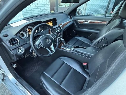 Used 2012 Mercedes-Benz C 250 Sedan image 28