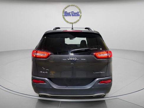 Used 2016 Jeep Cherokee Limited AWD/4WD image 3