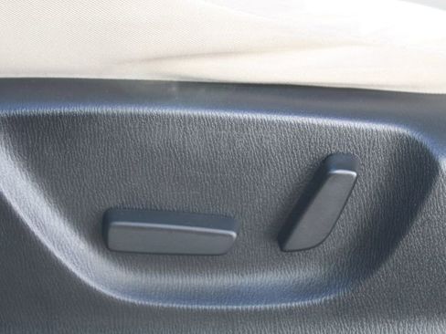 Used 2016 MAZDA CX-5 Touring w/ Bose/Moonroof Package image 15