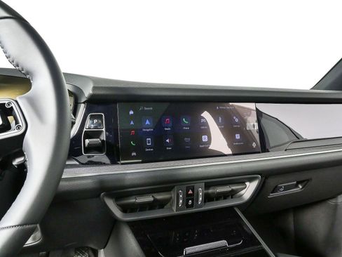 New 2026 Porsche Cayenne AWD/4WD image 13