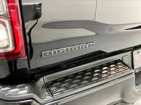 Used 2023 RAM 2500 Big Horn w/ Night Edition AWD/4WD image 31