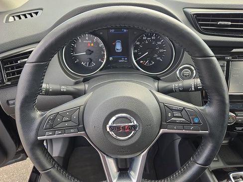 Used 2021 Nissan Rogue Sport SL w/ Premium Package AWD/4WD image 22