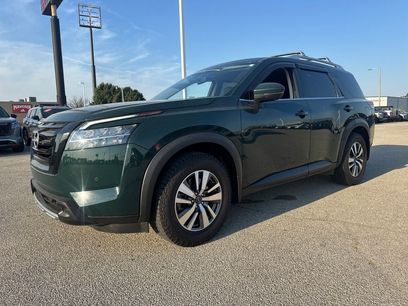 Used 2023 Nissan Pathfinder SL w/ Lighting Package (N92)