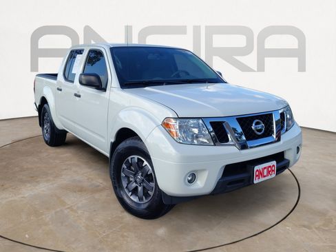 Used 2020 Nissan Frontier SV RWD image 4