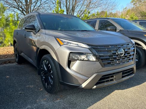 New 2026 Nissan Rogue SV image 3