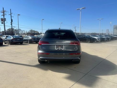 Used 2023 Audi Q5 2.0T Prestige w/ Prestige Package image 4