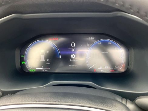 Used 2025 Toyota RAV4 XSE AWD/4WD image 26