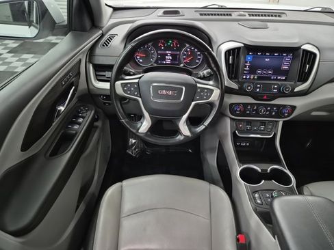 Used 2020 GMC Terrain SLT w/ Preferred Package image 12