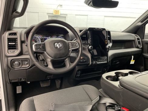 New 2026 RAM 2500 Tradesman AWD/4WD image 10