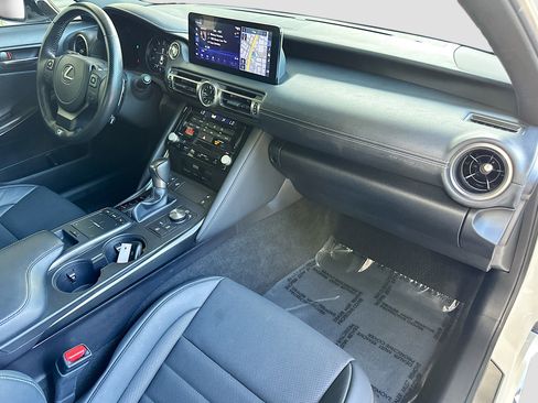 Used 2022 Lexus IS 350 F Sport image 31