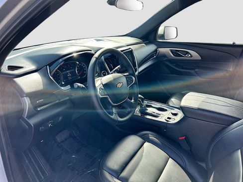 Used 2022 Chevrolet Traverse LT AWD/4WD image 9