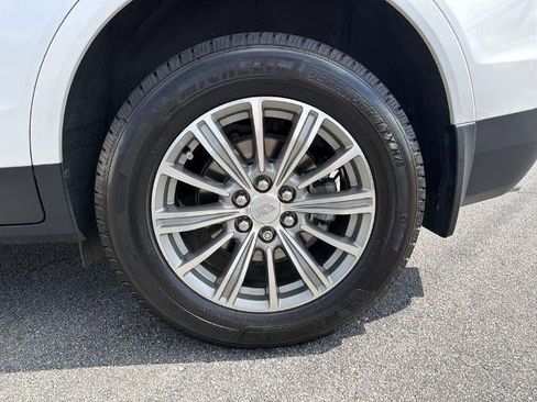 Used 2017 Cadillac XT5 Luxury w/ Driver Awareness Package FWD image 20