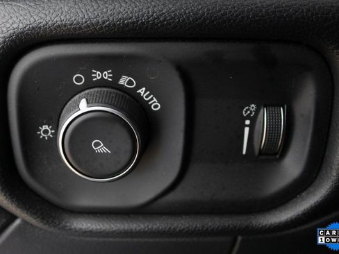 Used 2022 RAM 2500 Tradesman image 17